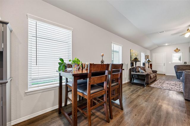 635 Levine Court, Montgomery, TX 77316
