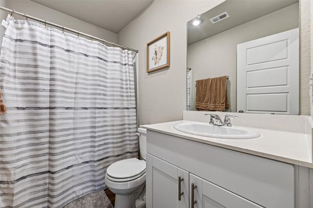 635 Levine Court, Montgomery, TX 77316