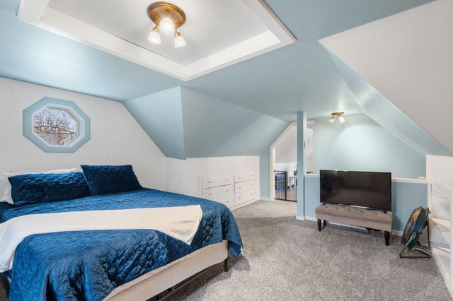 706 7TH ST, Boonville, MO 65233