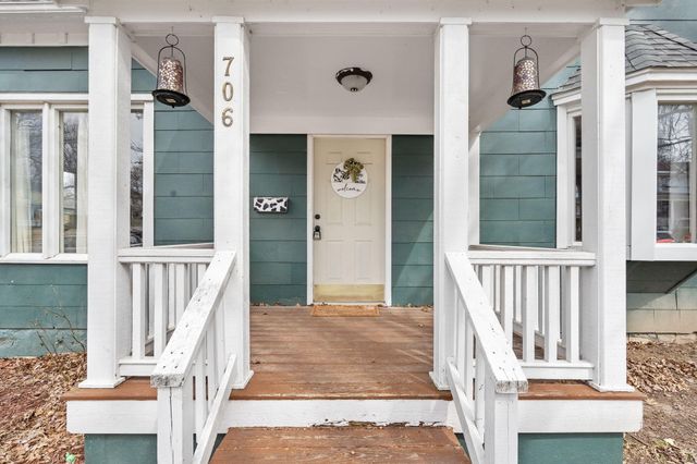 706 7TH ST, Boonville, MO 65233