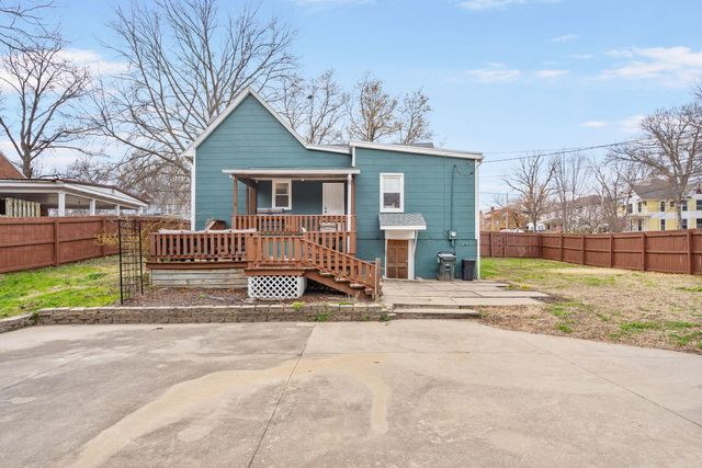 706 7TH ST, Boonville, MO 65233