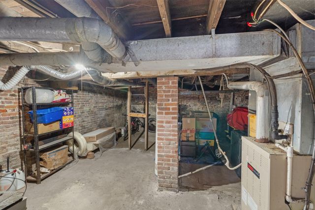 706 7TH ST, Boonville, MO 65233