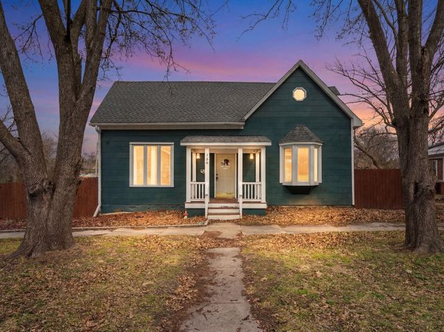 706 7TH ST, Boonville, MO 65233