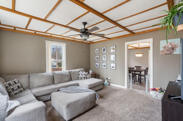 706 7TH ST, Boonville, MO 65233