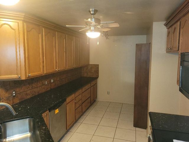 2617 SW 1st PL, Cape Coral, FL 33914