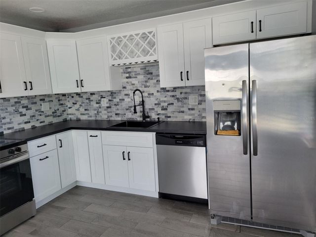 7650 COQUINA WAY 3, St Pete Beach, FL 33706