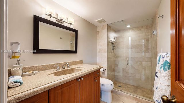 2401 Collins Avenue 1709, Miami Beach, FL 33140