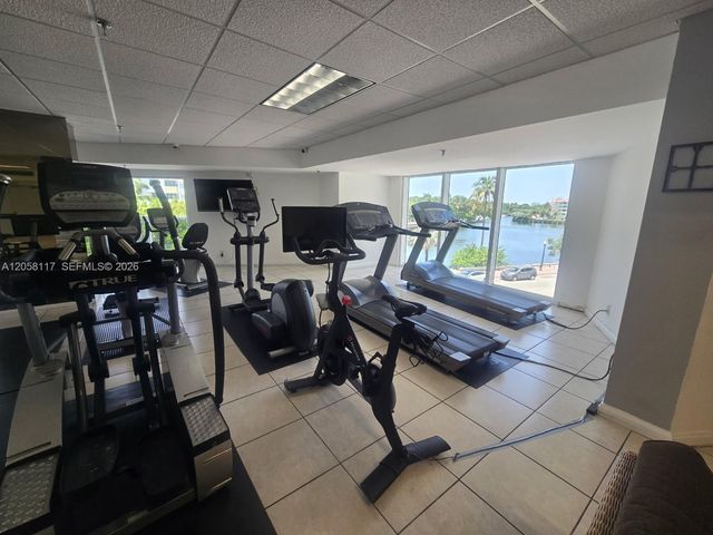 2401 Collins Avenue 1709, Miami Beach, FL 33140