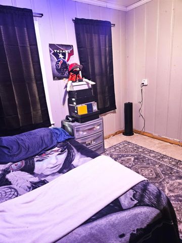 909 Peach Street, El Campo, TX 77437