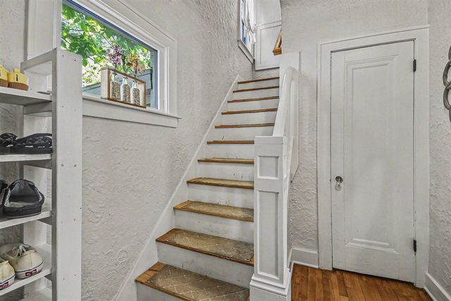 236 Dean Street, Grand Rapids, MI 49505