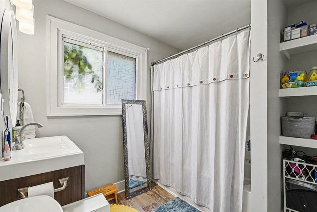 236 Dean Street, Grand Rapids, MI 49505