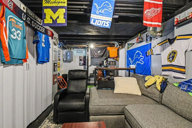 236 Dean Street, Grand Rapids, MI 49505