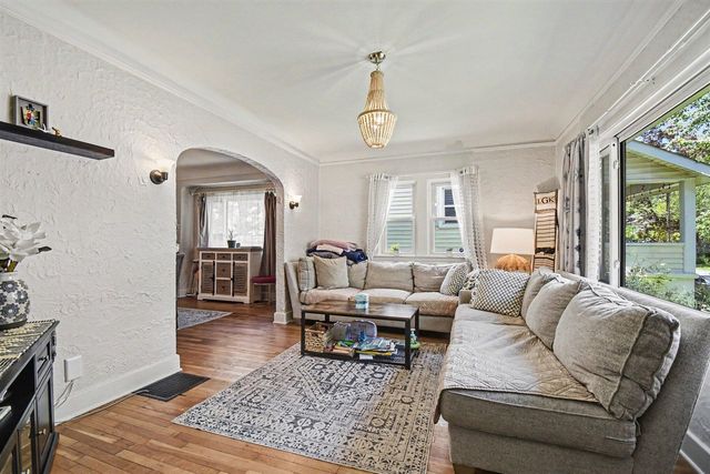 236 Dean Street, Grand Rapids, MI 49505