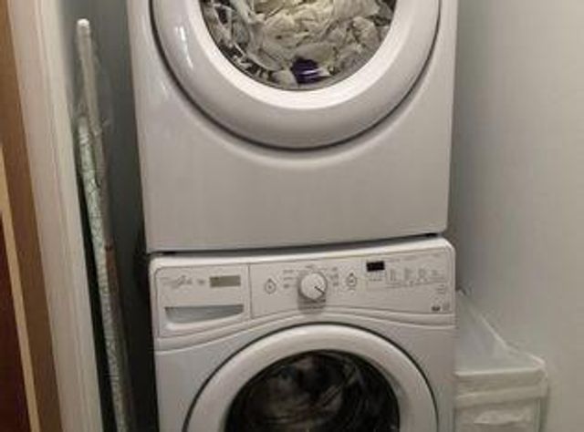 1818 Dywer ST, Austin, TX 78704