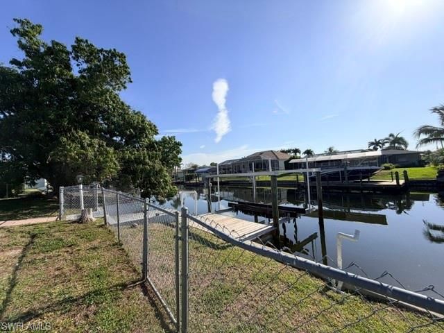 5319 Pelican BLVD, Cape Coral, FL 33914
