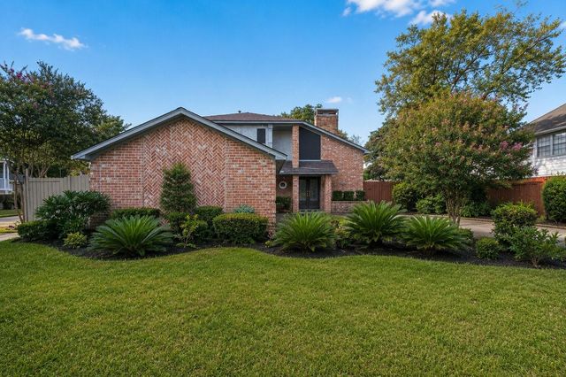 16526 De Lozier Street, Houston, TX 77040