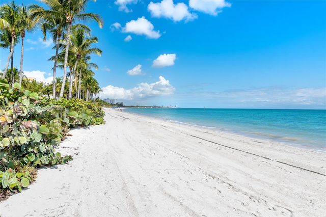 791 Crandon Blvd 405, Key Biscayne, FL 33149