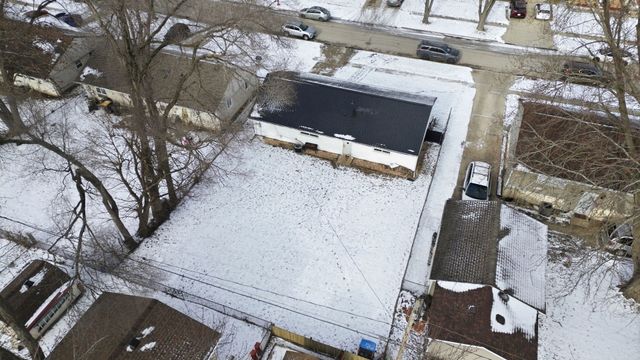 733 Oriole Drive, Streamwood, IL 60107