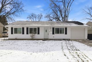 733 Oriole Drive, Streamwood, IL 60107