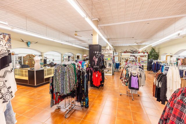 1242 Commercial Avenue, Anson, TX 79501