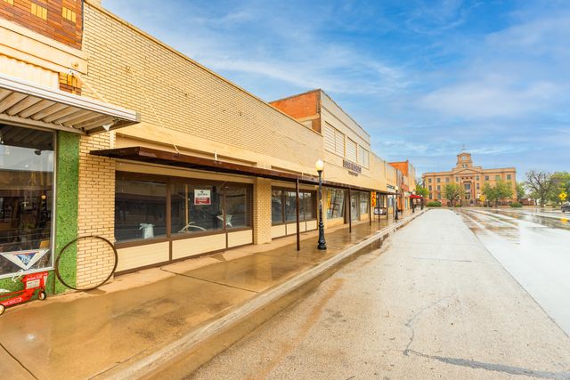 1242 Commercial Avenue, Anson, TX 79501