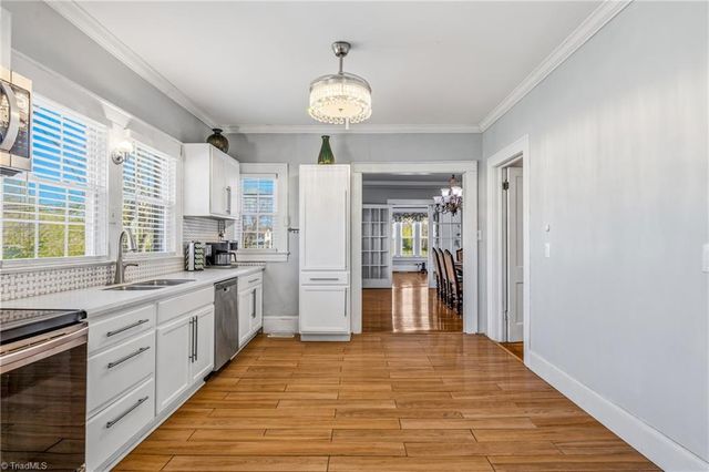 208 Cox Avenue, Thomasville, NC 27360