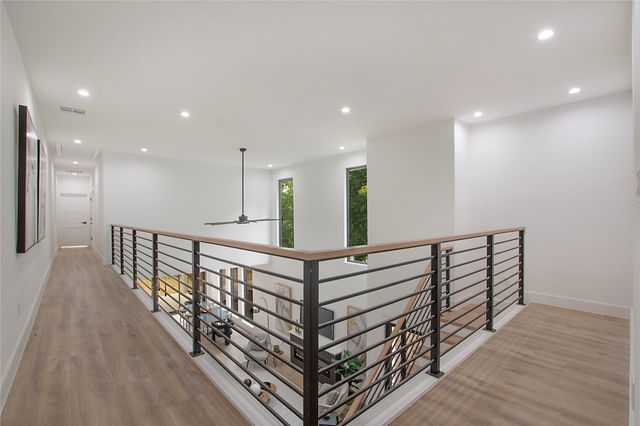 2306 Hondo, Dallas, TX 75219