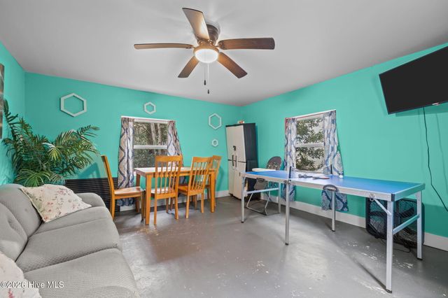 5713 Emerald Drive, Emerald Isle, NC 28594