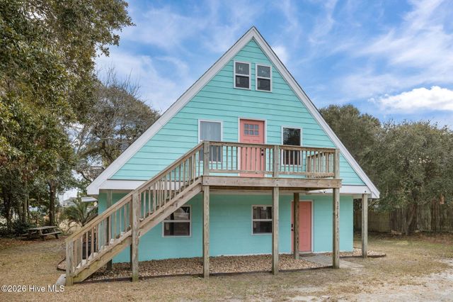 5713 Emerald Drive, Emerald Isle, NC 28594