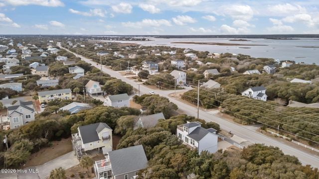 5713 Emerald Drive, Emerald Isle, NC 28594