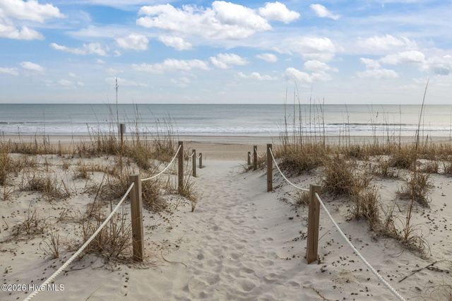 5713 Emerald Drive, Emerald Isle, NC 28594