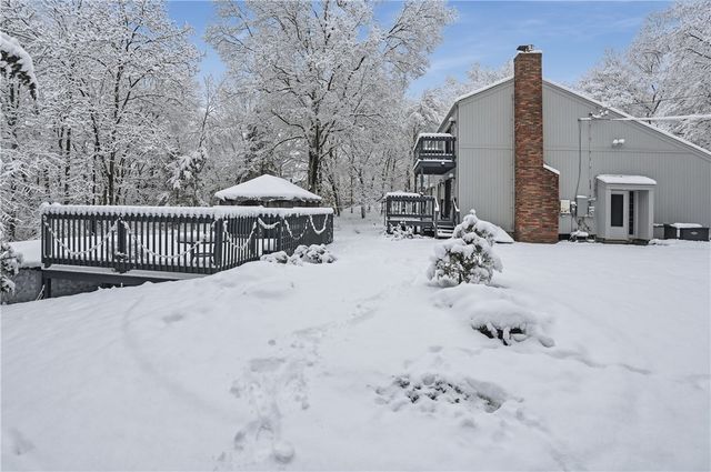 6 Cross Street, Seekonk, MA 02769