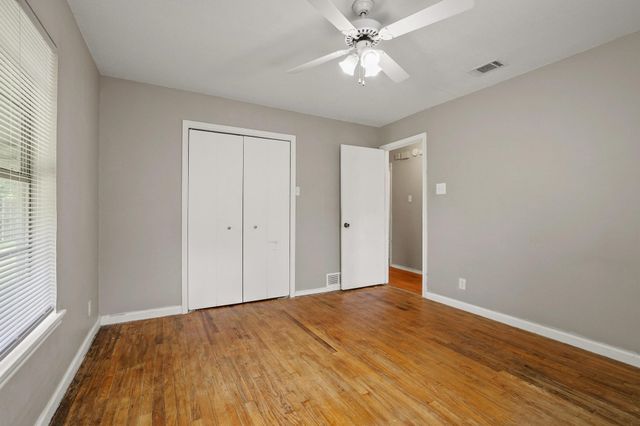 805 Mulkey Lane, Denton, TX 76209