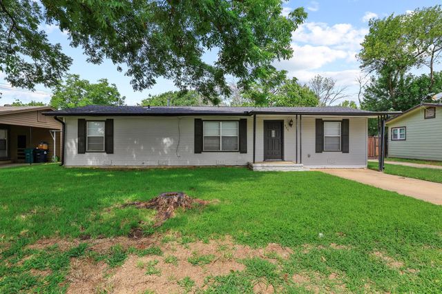 805 Mulkey Lane, Denton, TX 76209