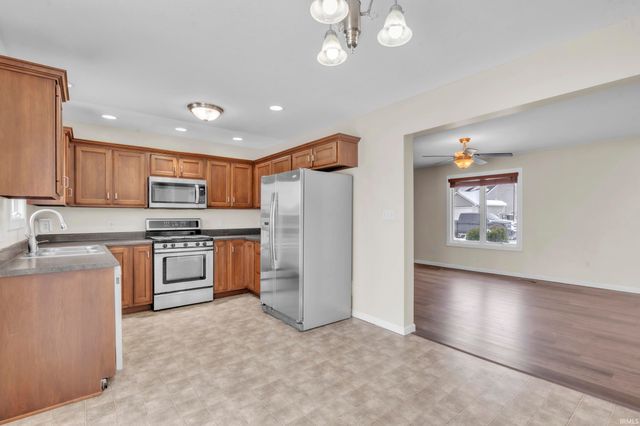 15226 Bears Breech Court, Huntertown, IN 46748