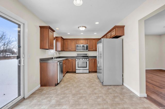 15226 Bears Breech Court, Huntertown, IN 46748