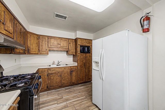3817 W SHERIDAN Street, Phoenix, AZ 85009
