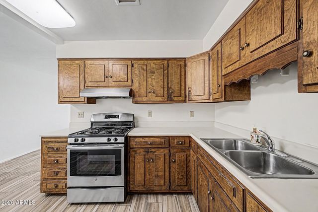 3817 W SHERIDAN Street, Phoenix, AZ 85009