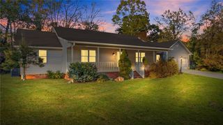16 Timberwood SE Drive, Silver Creek, GA 30173