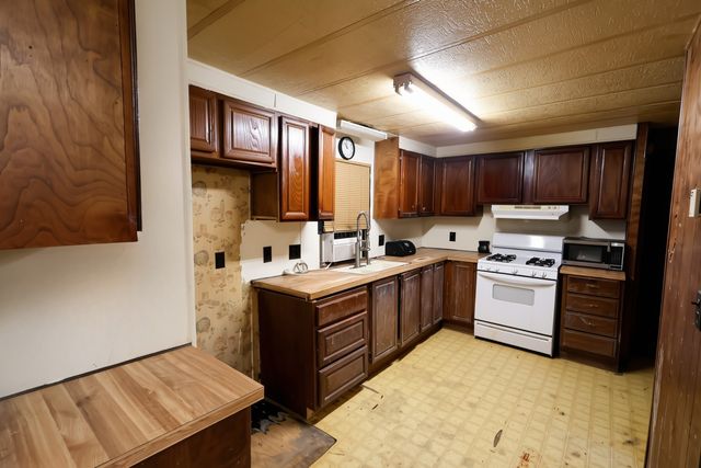 15137 County Road 234 Road, Terrell, TX 75160