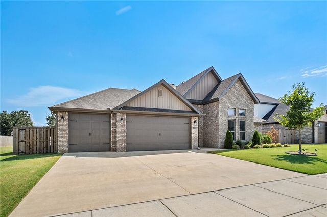 230 Bequette Lane, Centerton, AR 72719