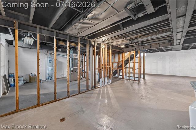 2249 Benjamin Avenue, Royal Oak, MI 48073