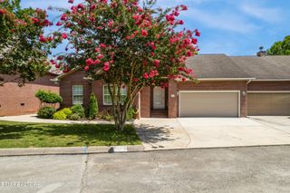 57 Riverview Drive, Oak Ridge, TN 37830