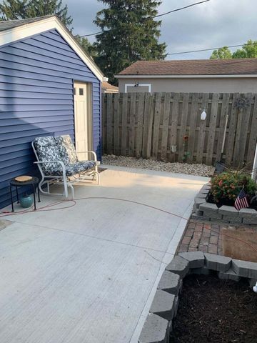 1303 Elmwood Avenue, Columbus, OH 43212