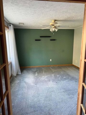 1303 Elmwood Avenue, Columbus, OH 43212