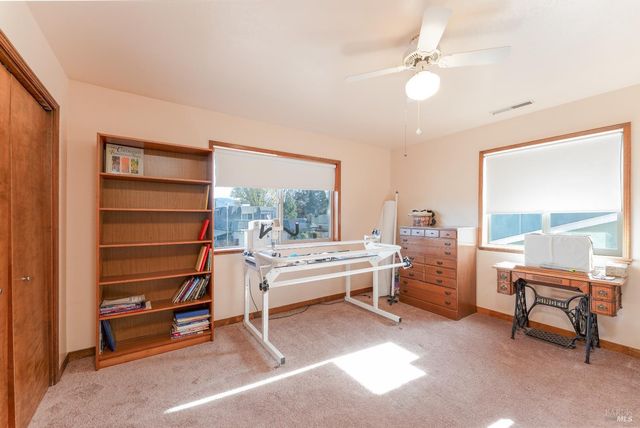 1338 Laurel Ave, Ukiah, CA 95482