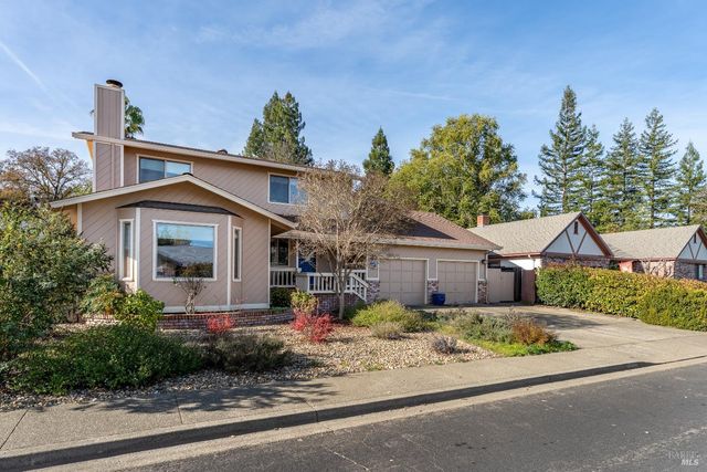 1338 Laurel Ave, Ukiah, CA 95482