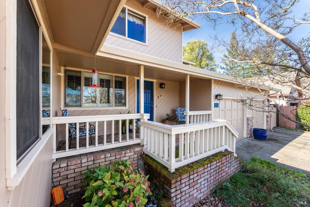1338 Laurel Ave, Ukiah, CA 95482
