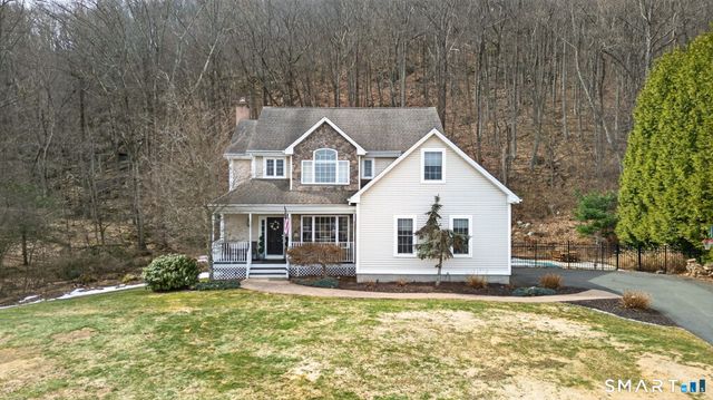 29 Boulder Ridge, Southington, CT 06489