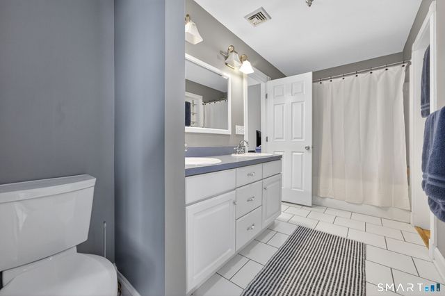 29 Boulder Ridge, Southington, CT 06489